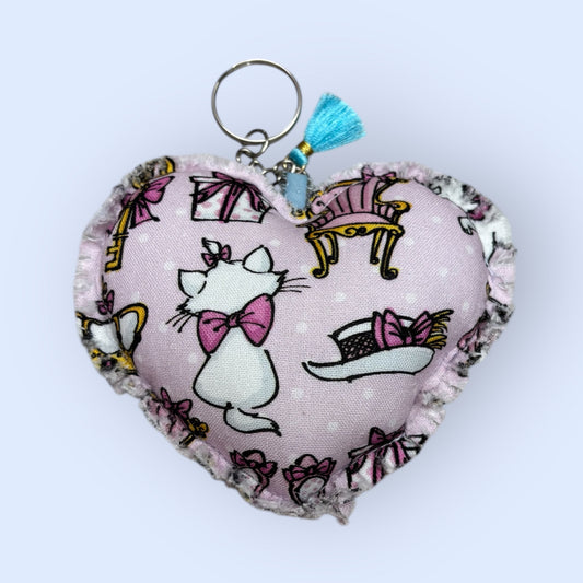 Vintage Marie Cat Heart Keychain